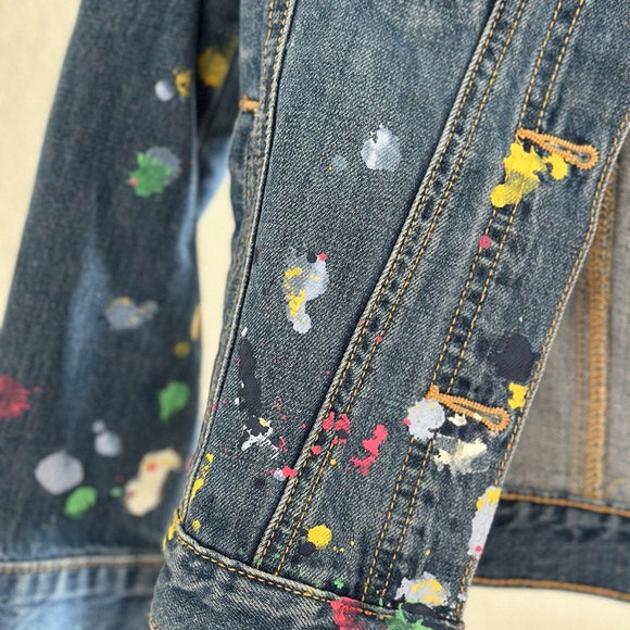 Jean jacket - Picture 2 of 7